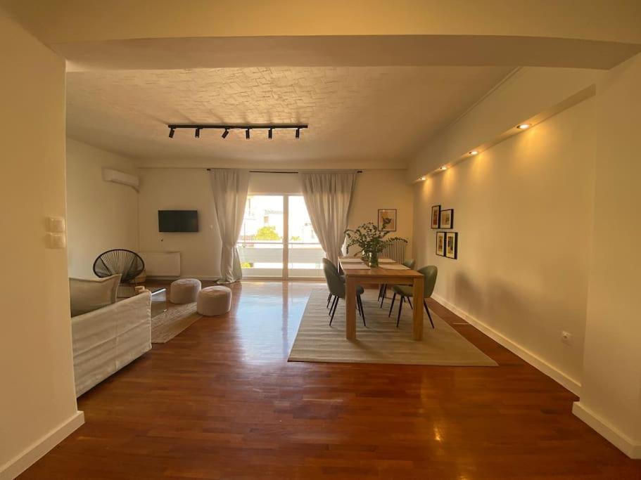 2-Bedroom Apartment In Athina アテネ エクステリア 写真