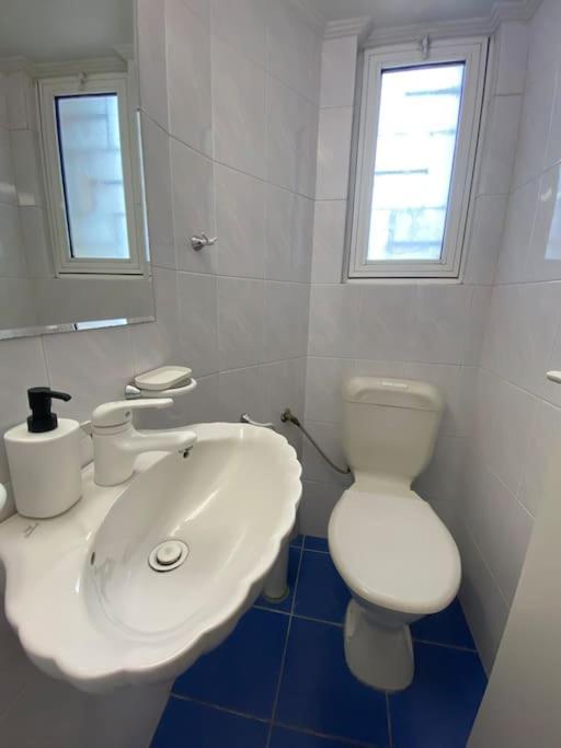 2-Bedroom Apartment In Athina アテネ エクステリア 写真