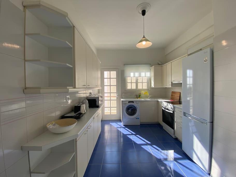 2-Bedroom Apartment In Athina アテネ エクステリア 写真